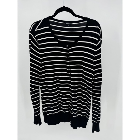 a. lesdani Sweaters - a. lesdani Womens 2X Black White Striped‎ V Neck Button Front Cardigan Sweater